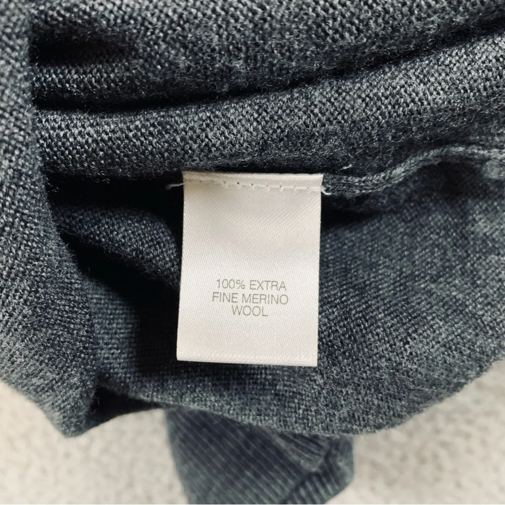 Turnbury Extra Fine Merino Wool‎ Sweater Men's Long Sleeve V Neck Gray Size XL